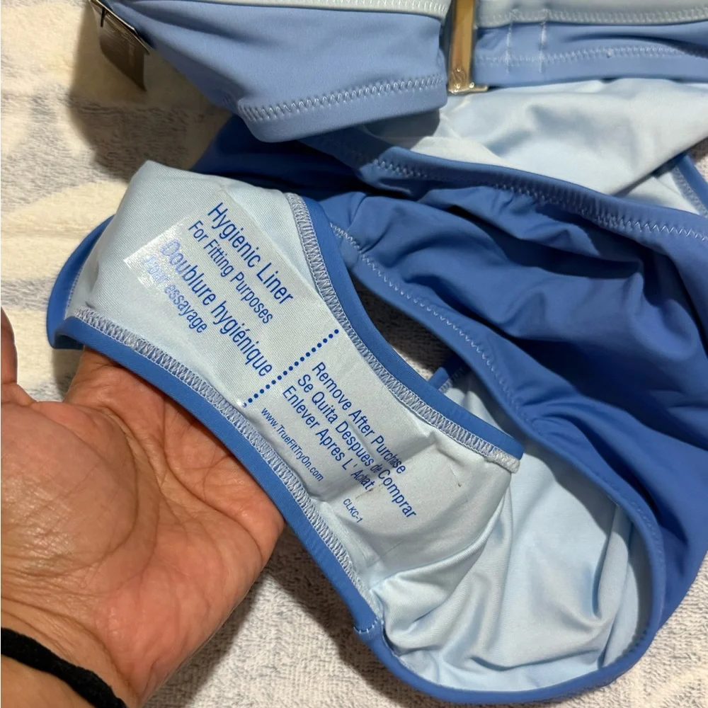 Victoria's Secret Blue Ombre One-Piece Swimsuit - Picture 3 of 6